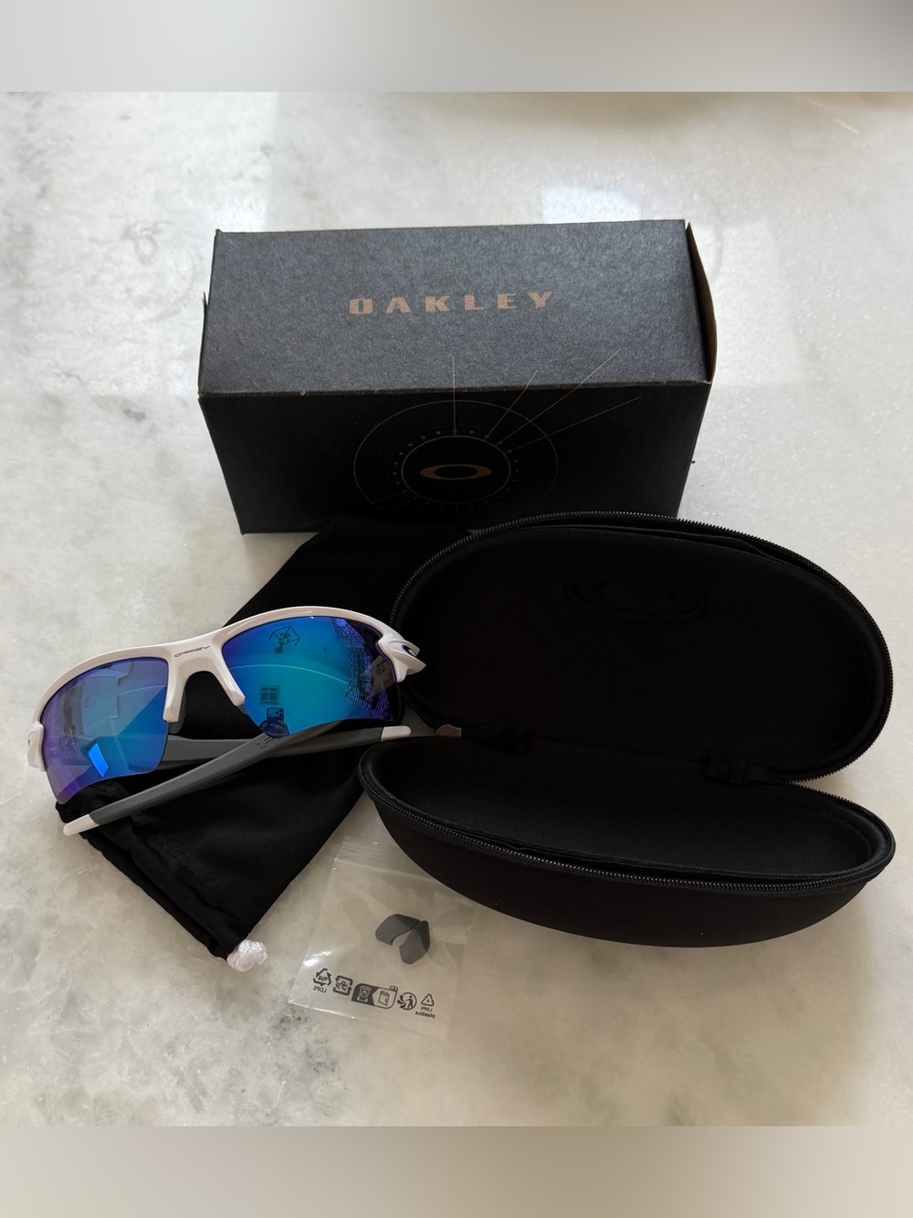 Oakley Men’s White Frame Blue Mirror Lens Sports Sunglasses